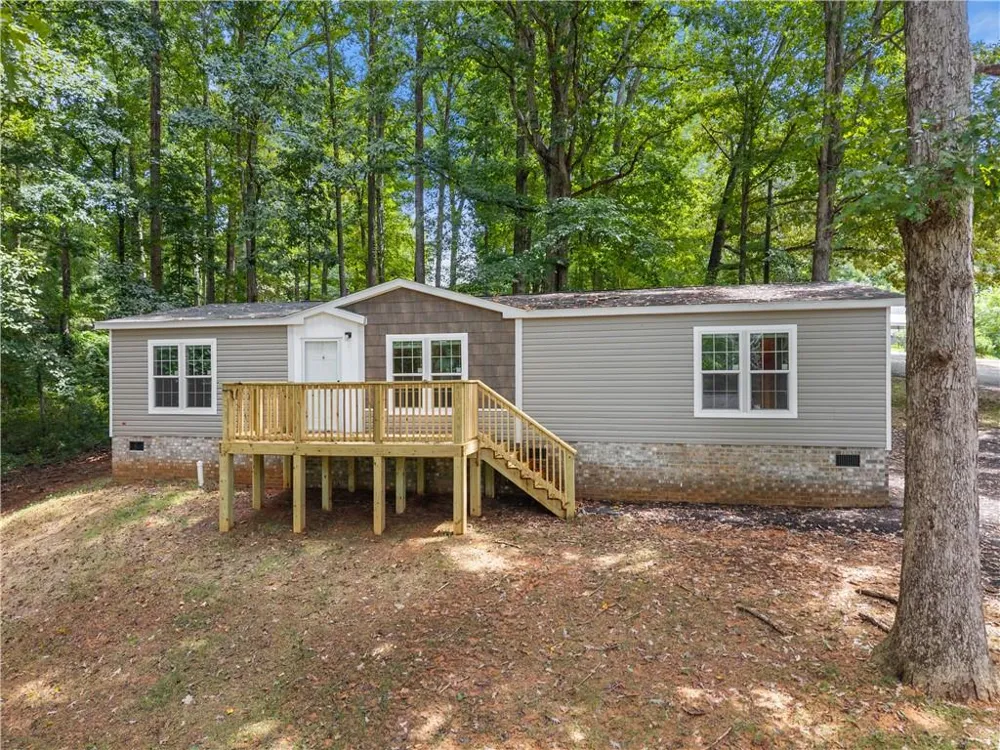 210 Woodland Street Homer, GA 30547