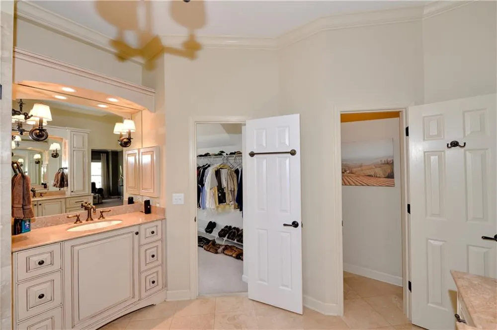 265 Windsor Gate Cove NE Atlanta, GA 30342