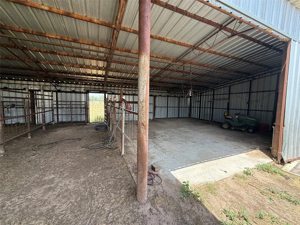 10274 Fm 2293 Bremond, TX 76629
