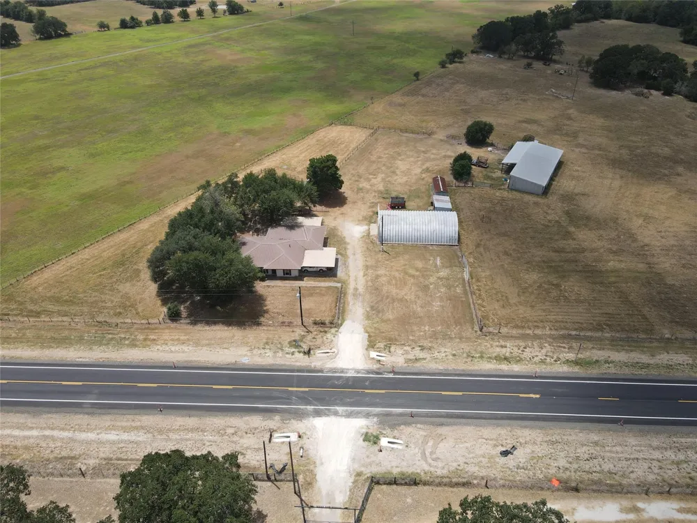 10274 Fm 2293 Bremond, TX 76629