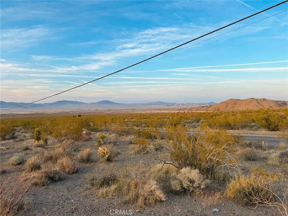 7980 Crystal Creek Road Lucerne Valley, CA 92356