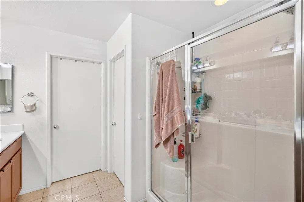 15723 Parkhouse #3 Fontana, CA 92336