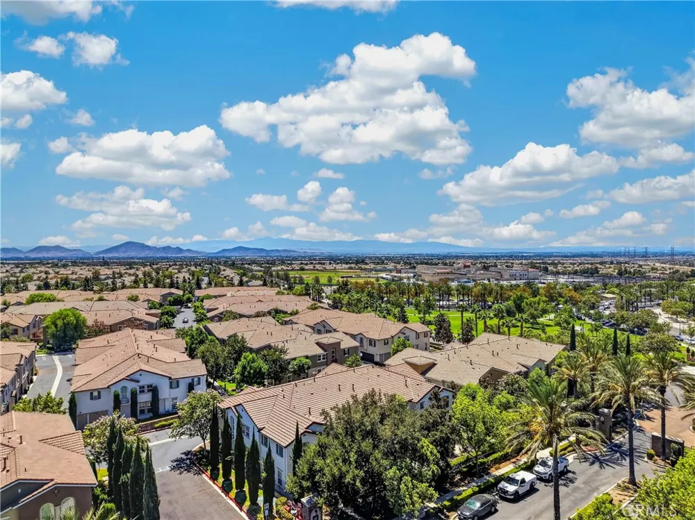15723 Parkhouse #3 Fontana, CA 92336