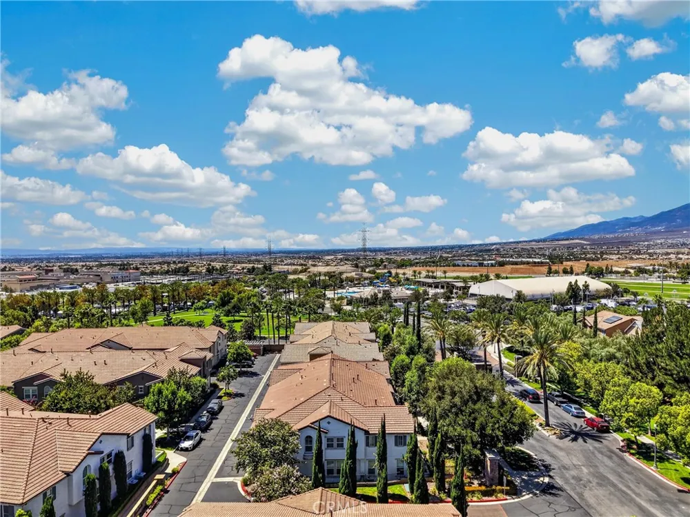 15723 Parkhouse #3 Fontana, CA 92336