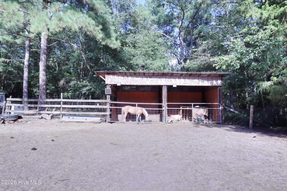 1536 Marks Creek Church Road Laurel Hill, NC 28351