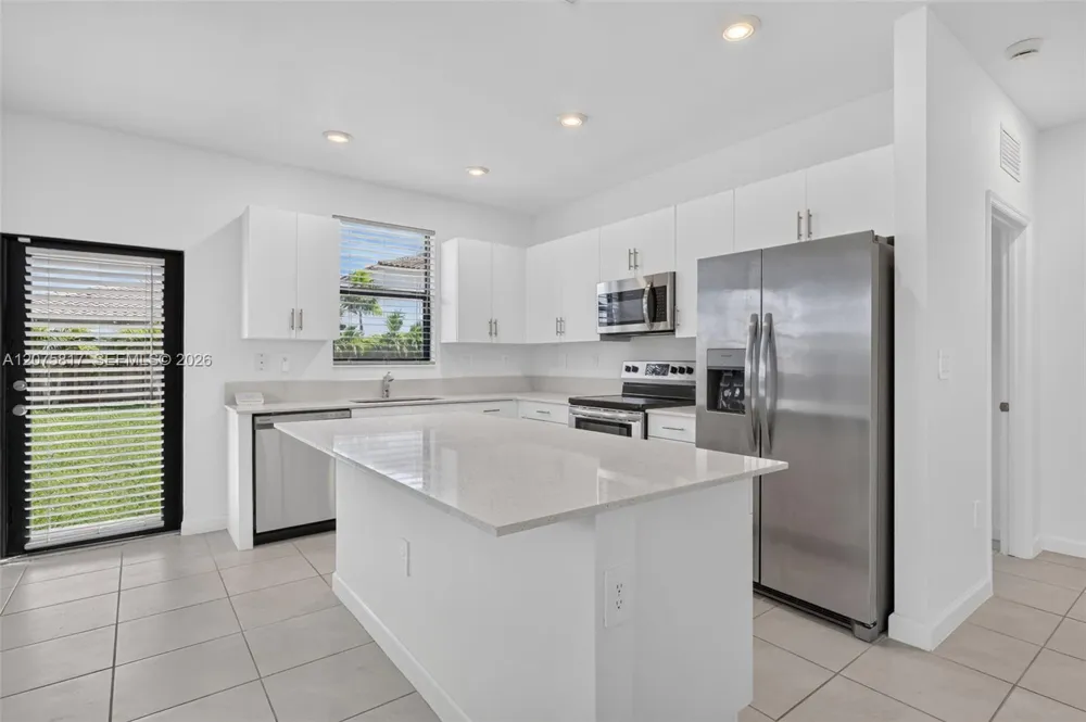 11942 SW 239th St Homestead, FL 33032