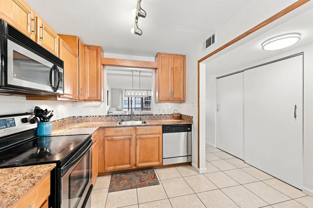 777 S Federal Highway #D204 Pompano Beach, FL 33062