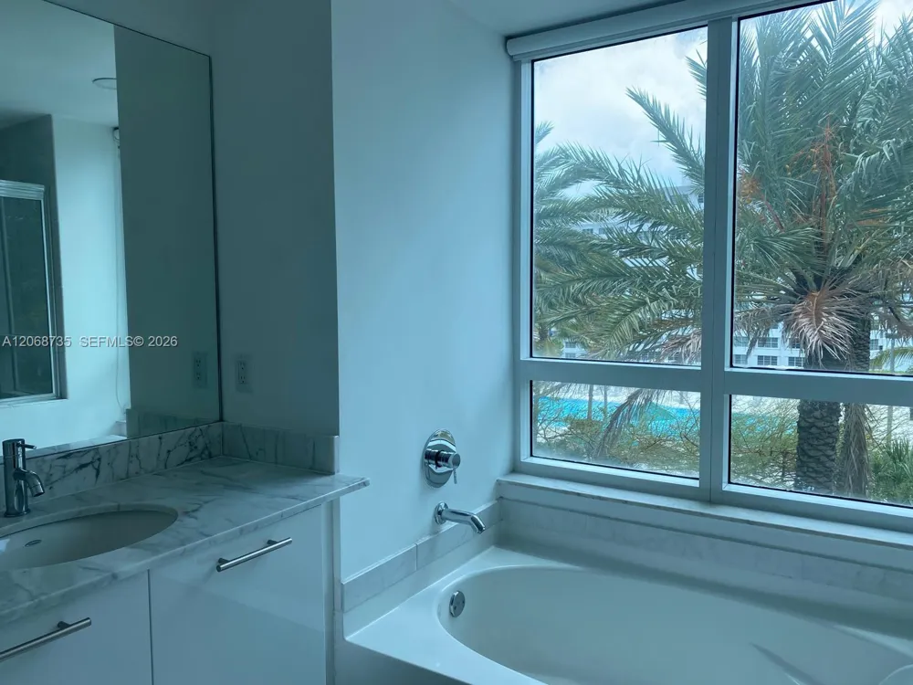 951 Brickell Ave #1210 Miami, FL 33131