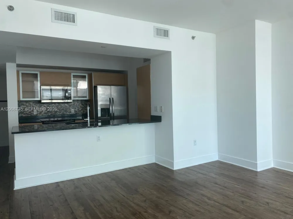 951 Brickell Ave #1210 Miami, FL 33131