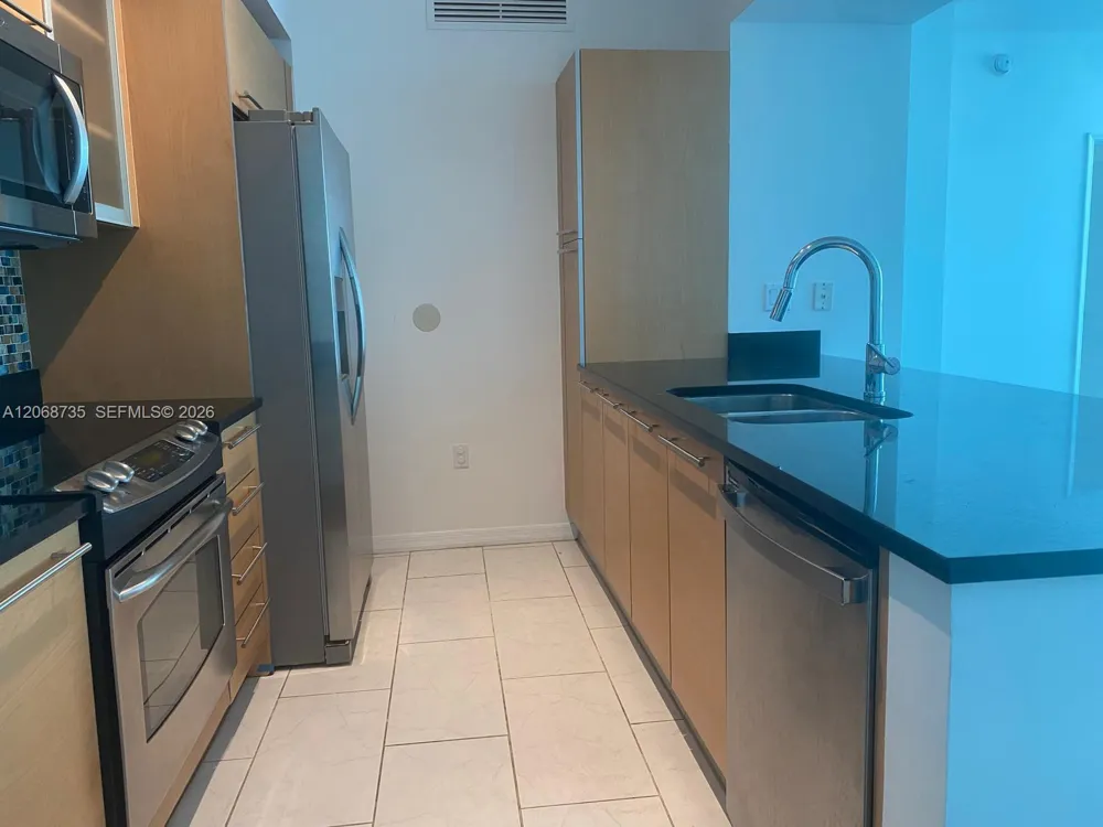 951 Brickell Ave #1210 Miami, FL 33131