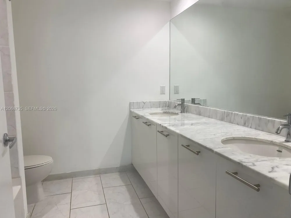 951 Brickell Ave #1210 Miami, FL 33131