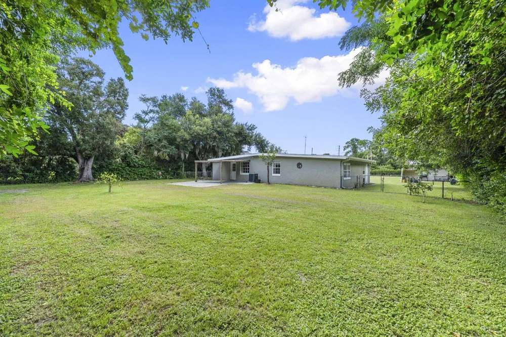3920 EDWARDS ROAD Fort Pierce, FL 34981
