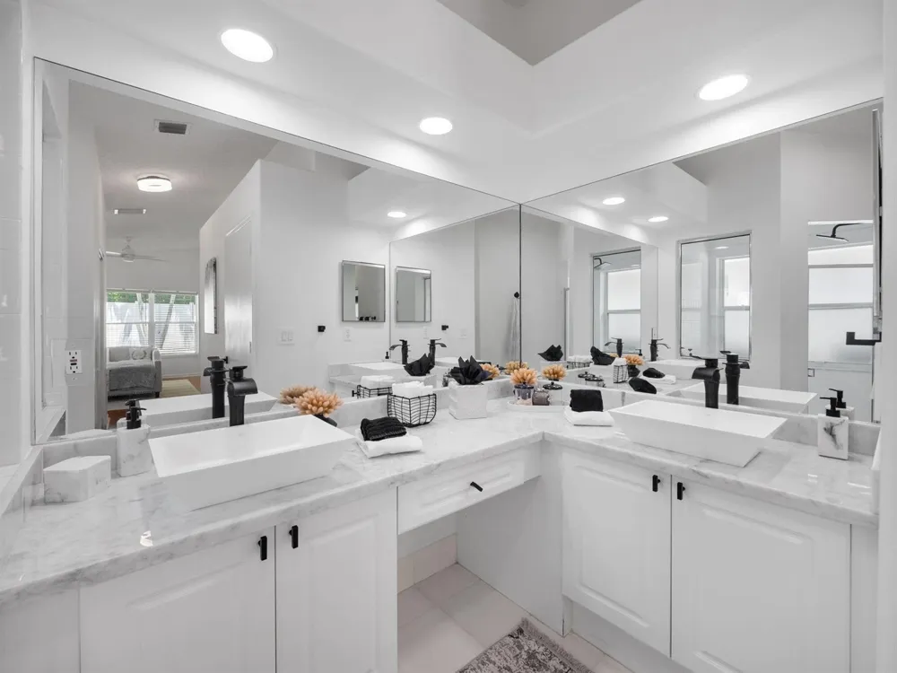 6344 Barton Creek Circle Lake Worth, FL 33463