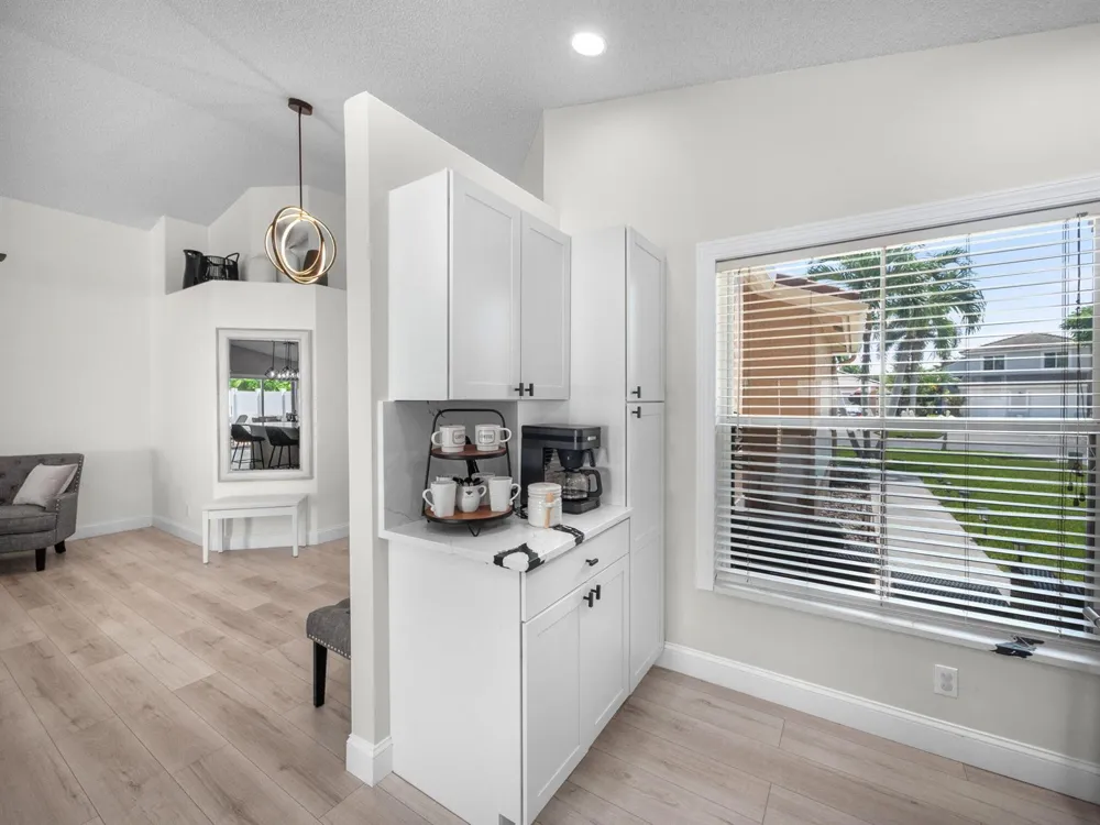 6344 Barton Creek Circle Lake Worth, FL 33463