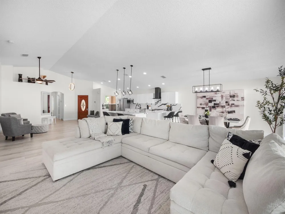 6344 Barton Creek Circle Lake Worth, FL 33463