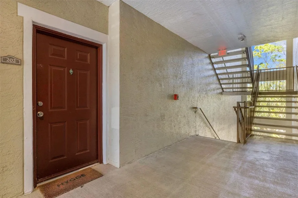5601 BENTGRASS DRIVE #10-202 Sarasota, FL 34235