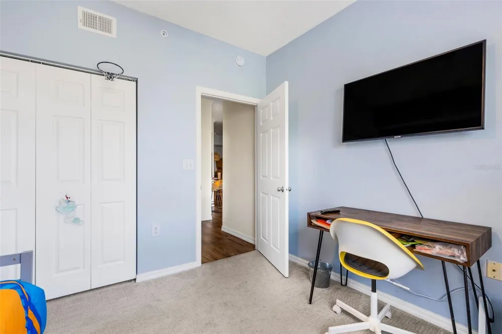 5601 BENTGRASS DRIVE #10-202 Sarasota, FL 34235
