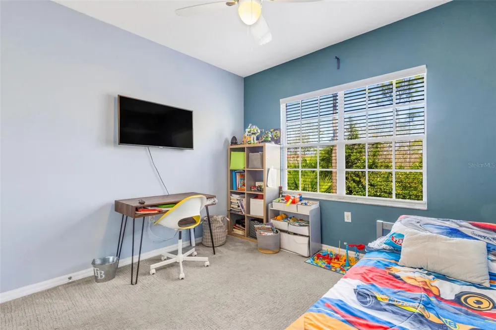 5601 BENTGRASS DRIVE #10-202 Sarasota, FL 34235