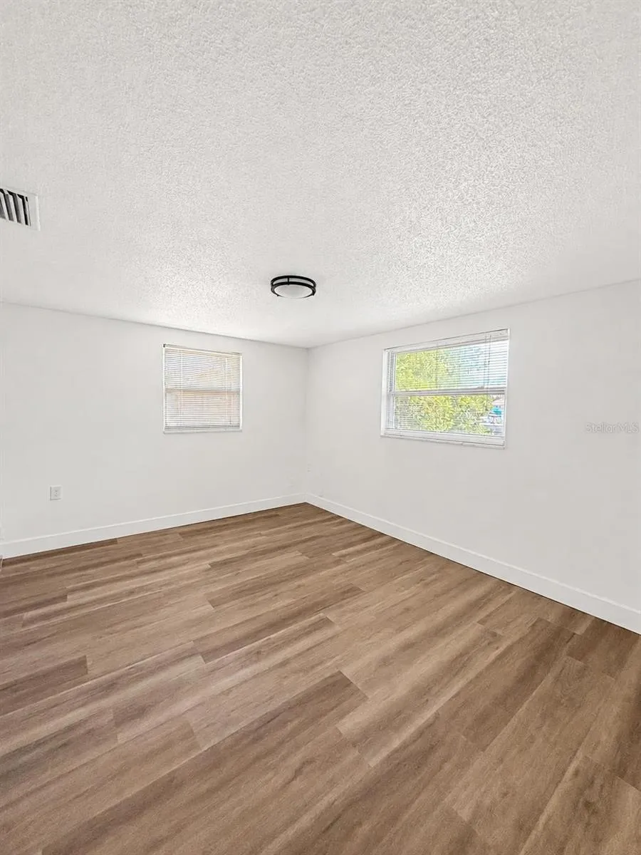 1346 CHANCELLOR DRIVE Holiday, FL 34690
