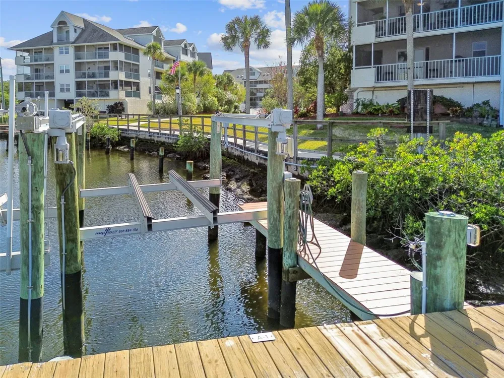 5557 SEA FOREST DRIVE #214 New Port Richey, FL 34652