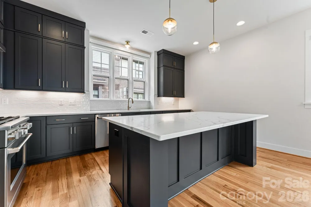 3015 Kalex Court Charlotte, NC 28204