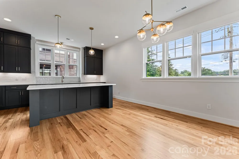 3015 Kalex Court Charlotte, NC 28204