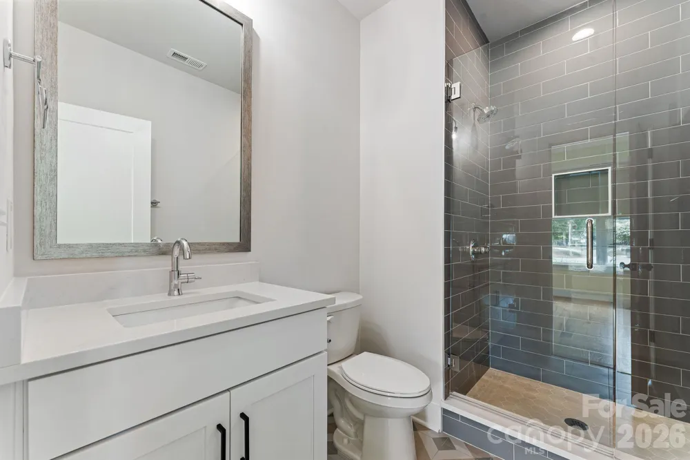 3015 Kalex Court Charlotte, NC 28204
