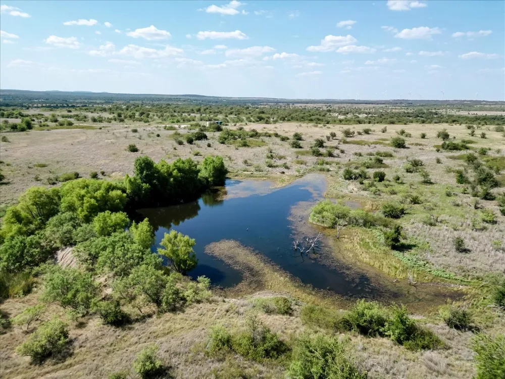 496 Nash Road Jacksboro, TX 76458