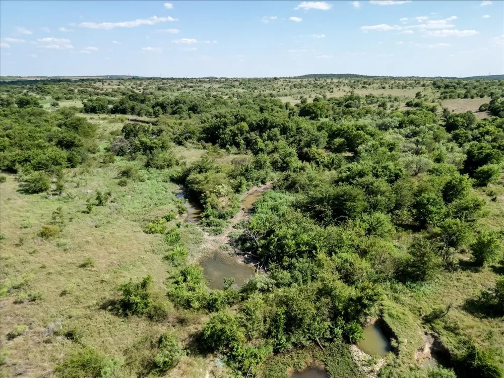 496 Nash Road Jacksboro, TX 76458
