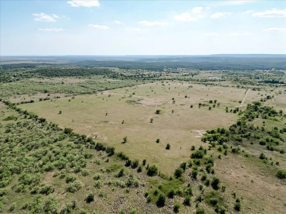 496 Nash Road Jacksboro, TX 76458