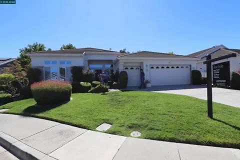 710 Central Park Pl