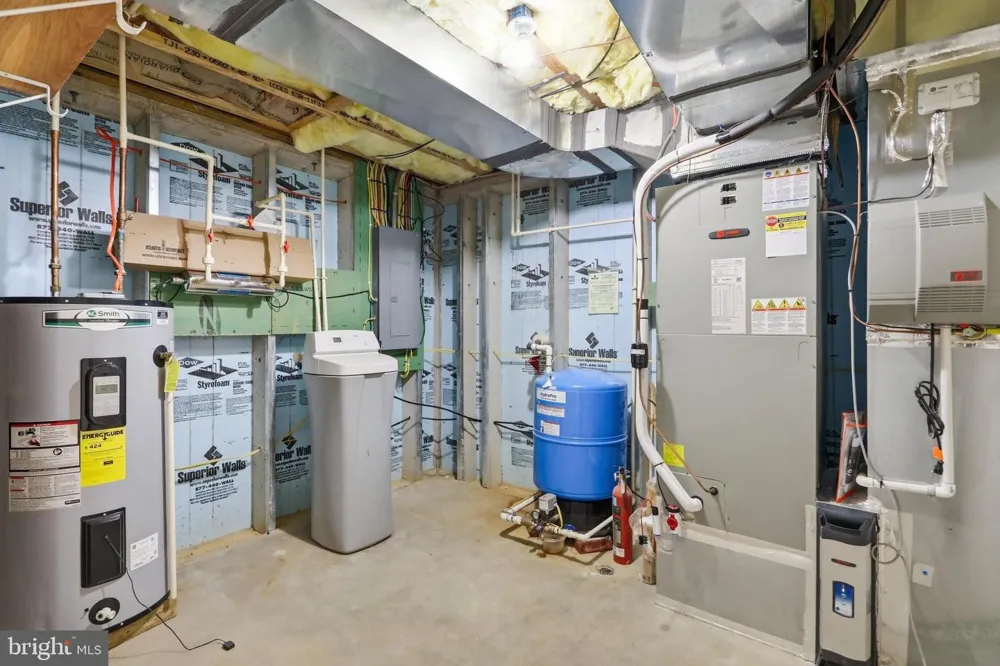 13107 NATIONAL PIKE Clear Spring, MD 21722