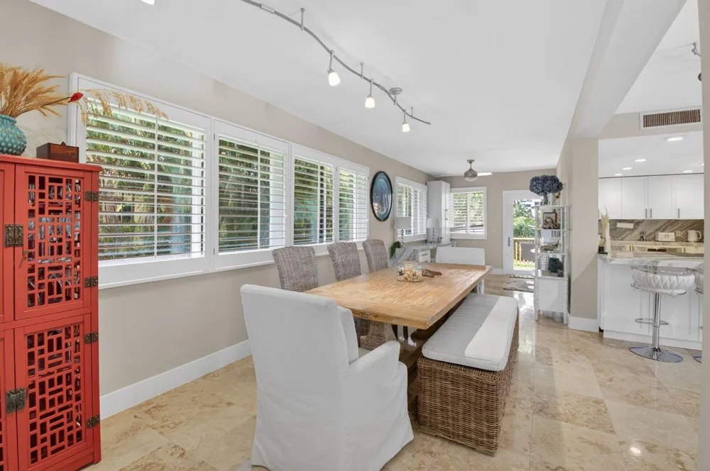 122 Andrews Avenue #B Delray Beach, FL 33483