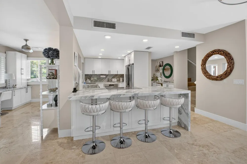 122 Andrews Avenue #B Delray Beach, FL 33483
