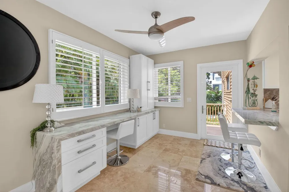 122 Andrews Avenue #B Delray Beach, FL 33483