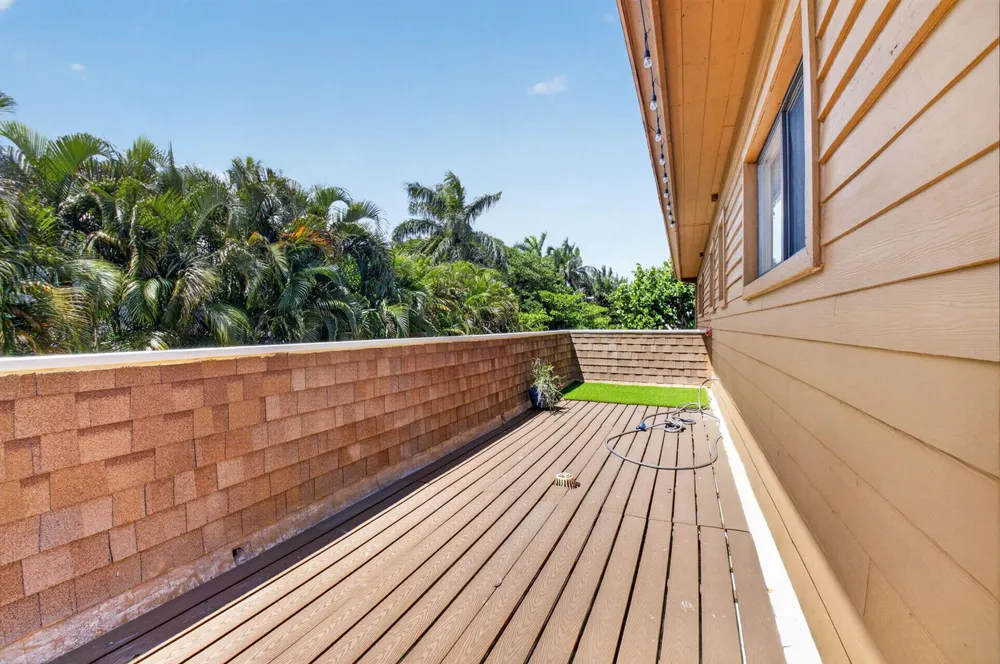 122 Andrews Avenue #B Delray Beach, FL 33483