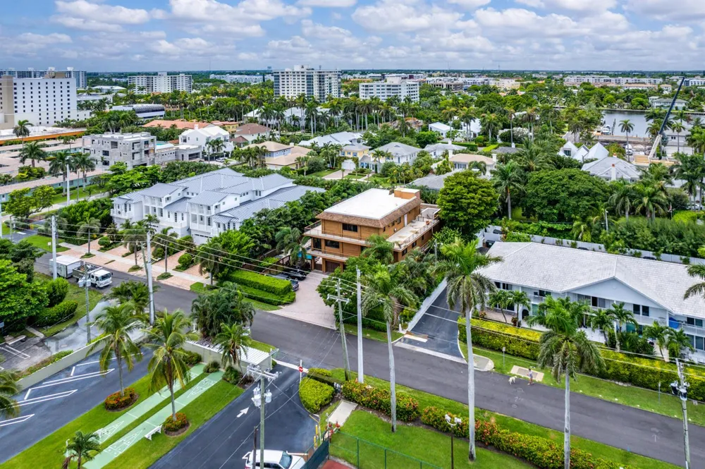 122 Andrews Avenue #B Delray Beach, FL 33483