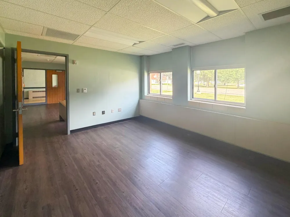 300 E Cass Street #220 Schoolcraft, MI 49087