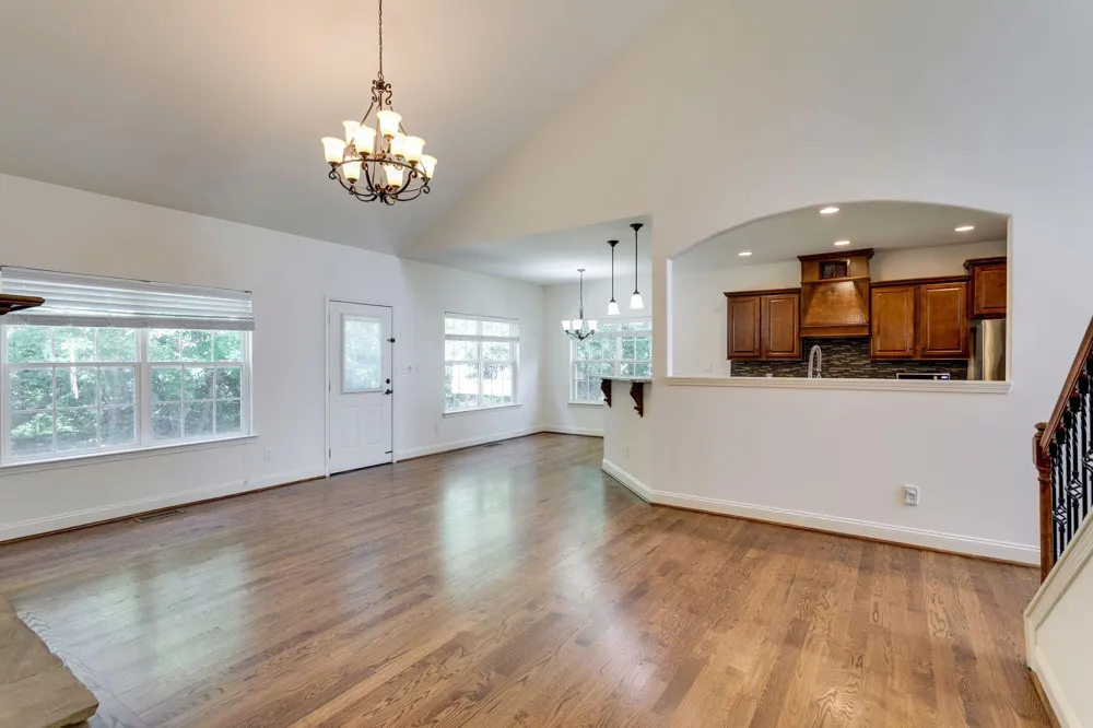 1002 Glessner DR Spring Hill, TN 37174