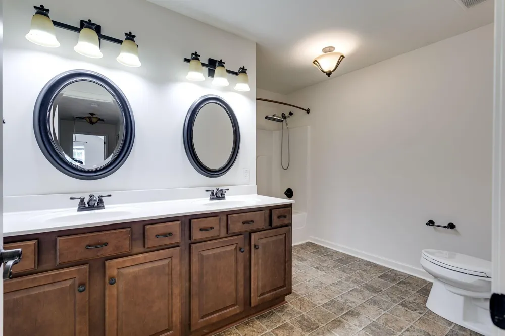 1002 Glessner DR Spring Hill, TN 37174