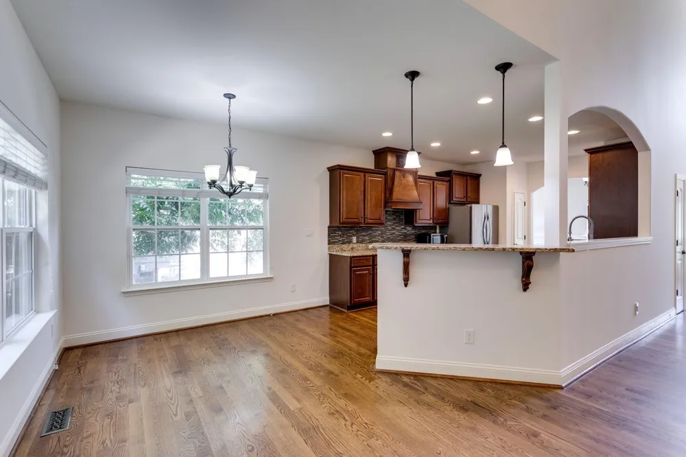 1002 Glessner DR Spring Hill, TN 37174