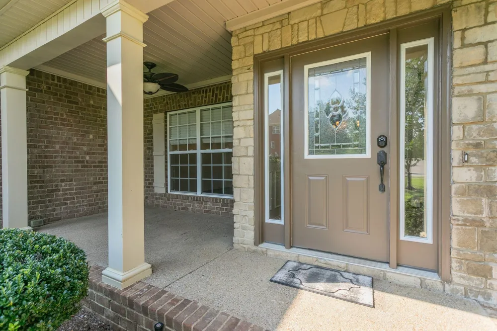 1002 Glessner DR Spring Hill, TN 37174