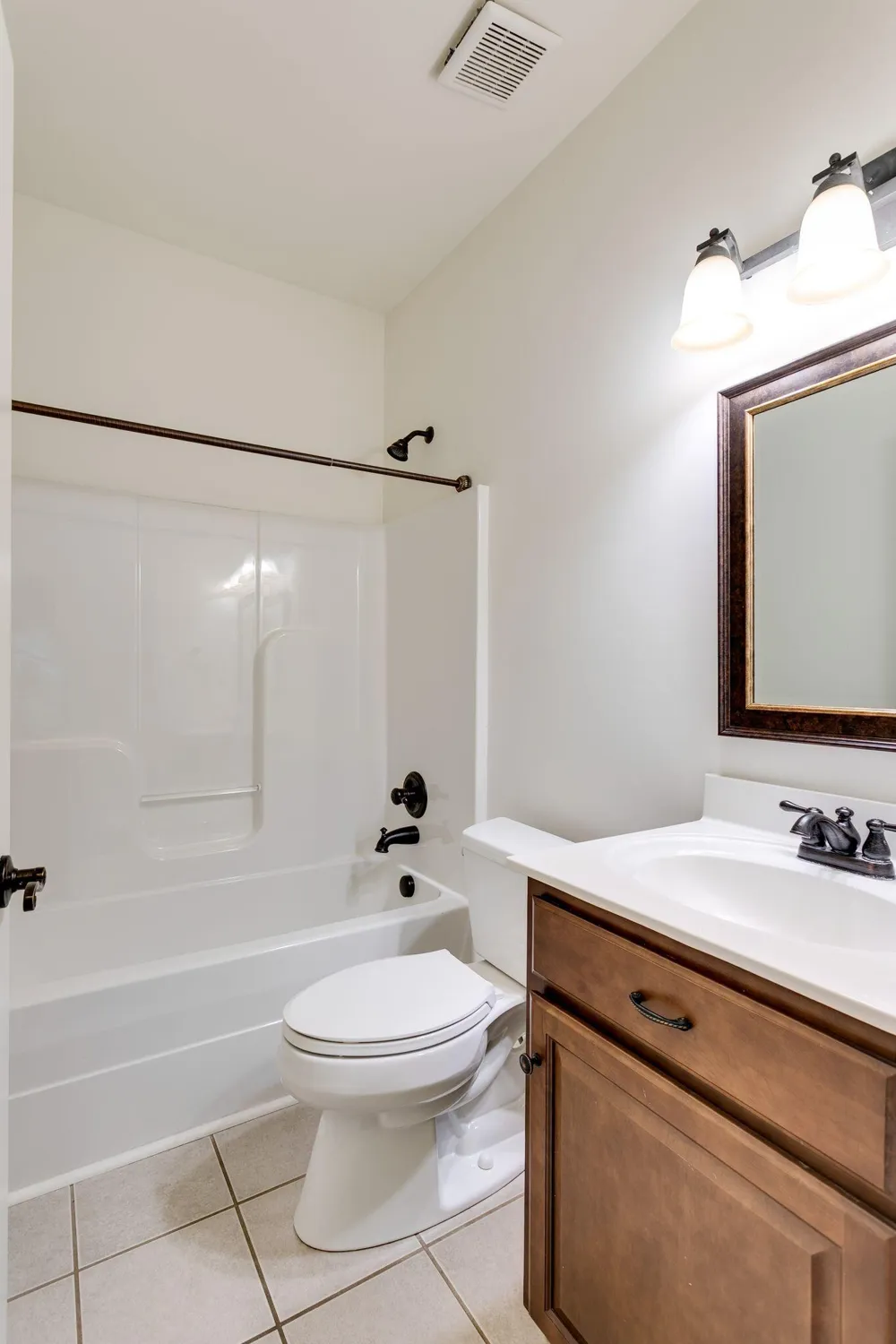 1002 Glessner DR Spring Hill, TN 37174