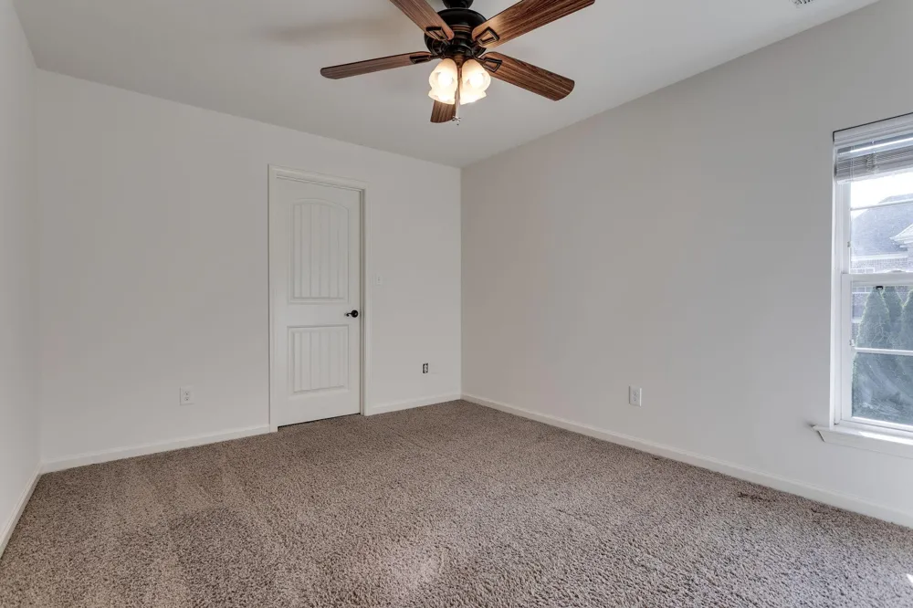 1002 Glessner DR Spring Hill, TN 37174