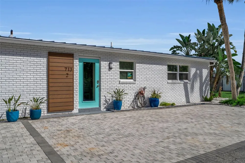 713 SAINT JUDES DRIVE S #2 Longboat Key, FL 34228