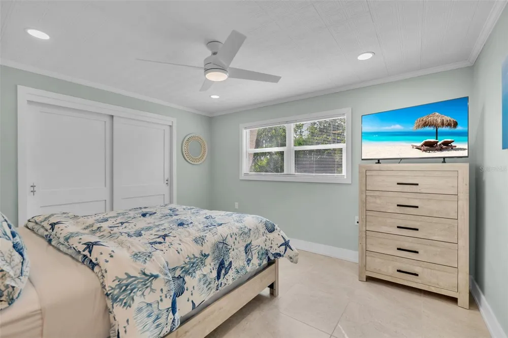 713 SAINT JUDES DRIVE S #2 Longboat Key, FL 34228