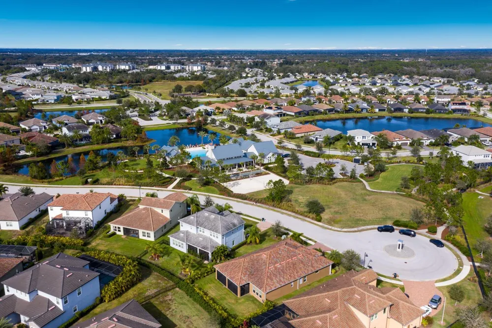 12132 GANNETT PLACE Lakewood Ranch, FL 34211