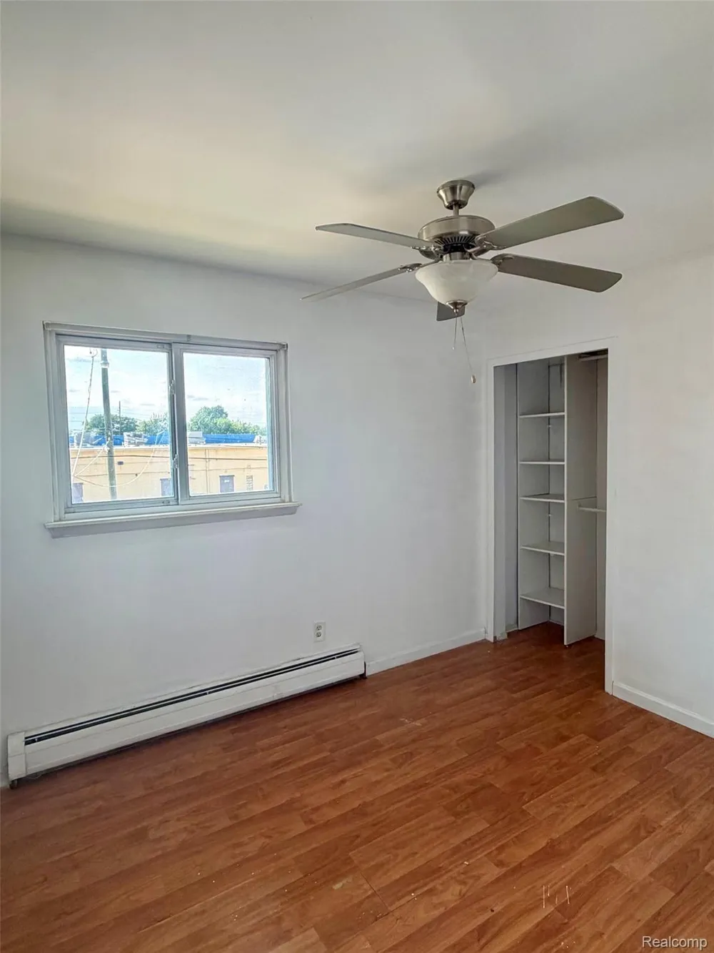 8203 Huntington Street #16 Westland City, MI 48185