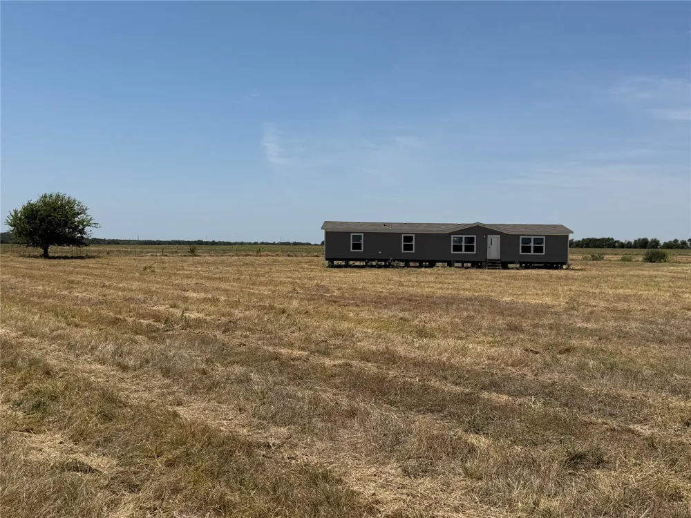 1875 County Road 273 Cameron, TX 76520