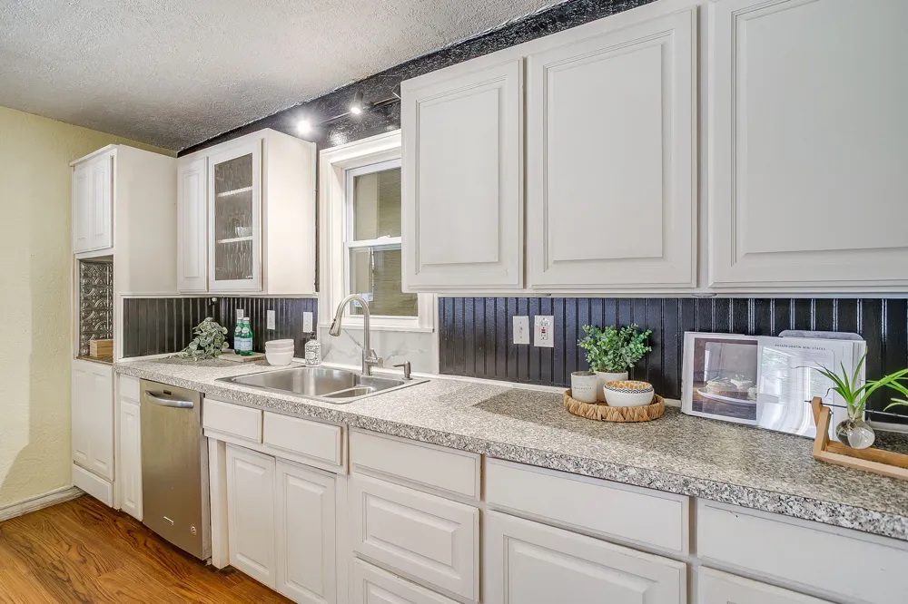 515 W Bridge Street Weatherford, TX 76086